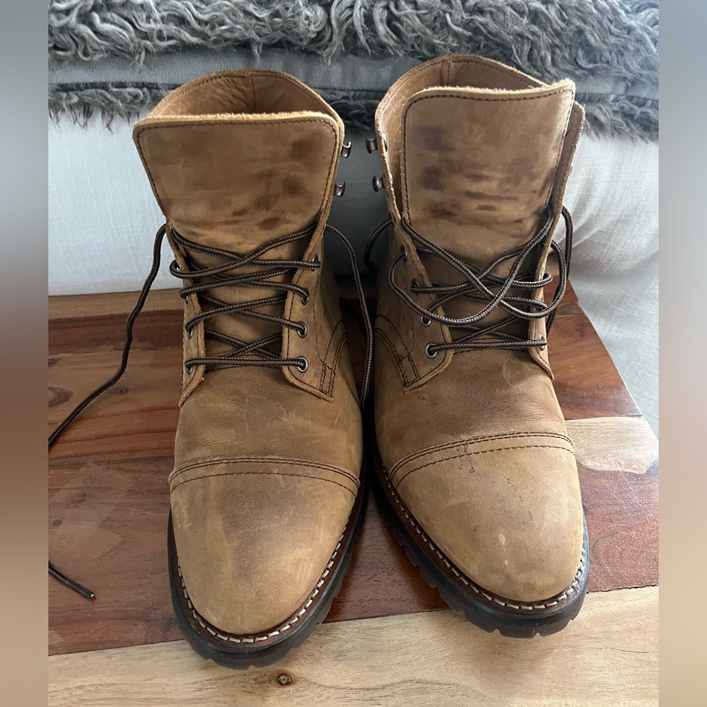 THURSDAY work boots men’s size 9.5 US